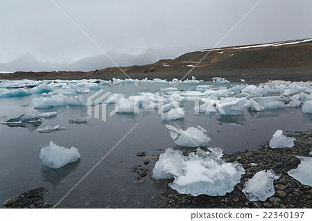 Glacial lake in Iceland Glacial lake in Iceland 22340197