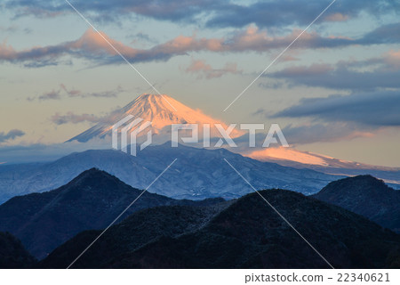 Snow in the Numazu Alps, Mt. Fuji from Katsuragiyama 22340621