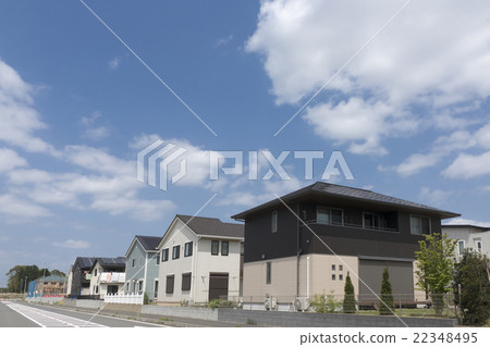 Residential condominium Residential area Electric wire / Telephone without pole blue sky Large scale subdivision Electric wire underground Promotion Ministry of Land, Infrastructure and Transport Residential condominium Residential area Electric wire / Telephone without pole blue sky Large scale subdivision Electric wire underground Promotion Ministry of Land, Infrastructure and Transport 22348495