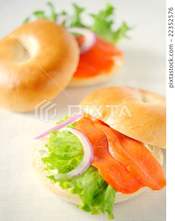 Smoked salmon and cream cheese bagel sand (vertical position) Smoked salmon and cream cheese bagel sand (vertical position) 22352576