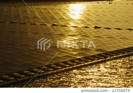 Water solar that began taking a morning sun 22356079