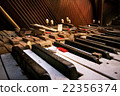 Old broken piano 22356374