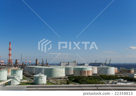 Oil refinery 22359813