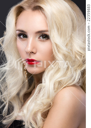 Beautiful blond woman with evening make-up, red Beautiful blond woman with evening make-up, red 22359883