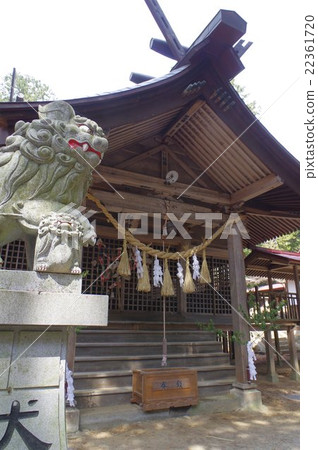 Tatsuno-cho Shinmei神社Tengu節的信州神明神社是無形文化財產指定左守護犬和崇拜鳥瞰長度 Tatsuno-cho Shinmei神社Tengu節的信州神明神社是無形文化財產指定左守護犬和崇拜鳥瞰長度 22361720
