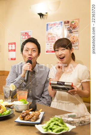 Karaoke date 22363720