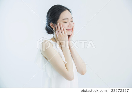 Beauty image 22372337