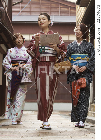 婦女用和服觀光 22374673