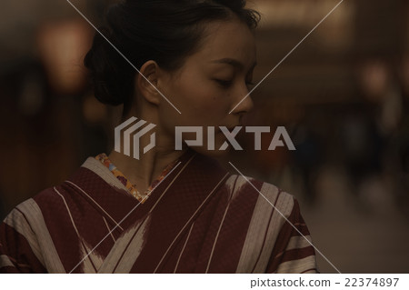 和服女性肖像 和服女性肖像 22374897