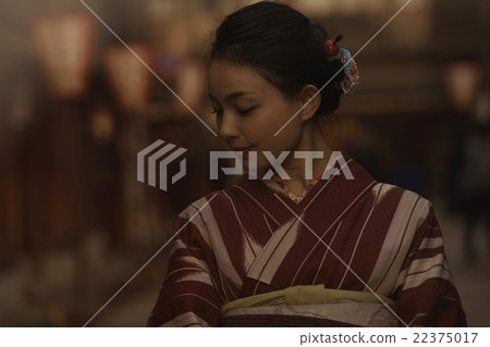 和服女性肖像 22375017