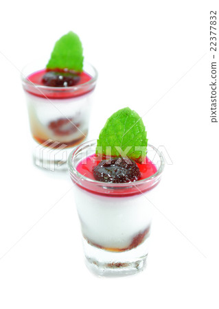 Agar dessert with Fruit and Mint leaves Agar dessert with Fruit and Mint leaves 22377832