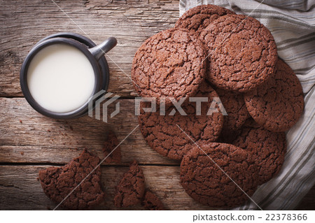 chocolate ginger cookies and milk close-up chocolate ginger cookies and milk close-up 22378366