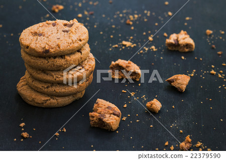 Oatmeal chocolate chip cookies. Cookies crumbs. Oatmeal chocolate chip cookies. Cookies crumbs. 22379590