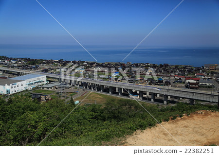 Hokuriku Shinkansen 22382251