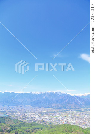 Shinshu-Nagano北阿爾卑斯山和藍天的風景 Shinshu-Nagano北阿爾卑斯山和藍天的風景 22383319