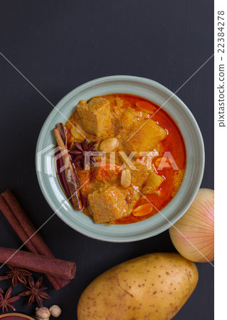 Beef massaman curry, thai cuisine eat with roti Beef massaman curry, thai cuisine eat with roti 22384278