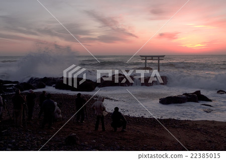 Dawn of the Oarai coast 22385015