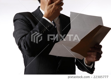 讀信的商人 22385777