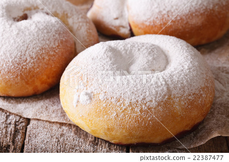 freshly baked sweet rolls ensaimadas close-up freshly baked sweet rolls ensaimadas close-up 22387477