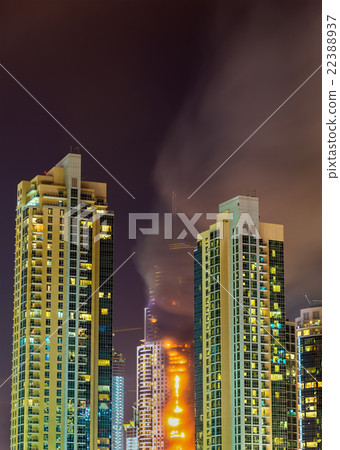 Fire accident in Dubai on New Year's Eve 2016 22388937