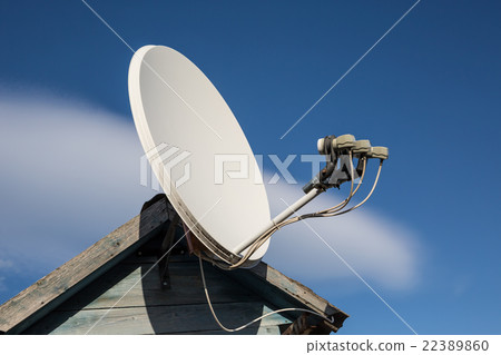 Beautiful white satellite dish antennas under sky Beautiful white satellite dish antennas under sky 22389860