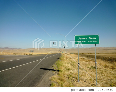 James Dean accident dead point 22392630