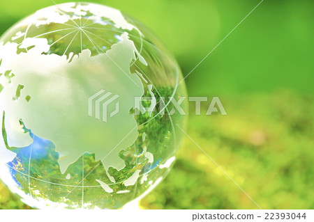 在森林裡的地球 22393044