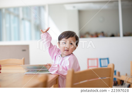 幼兒園兒童 幼兒園的孩子 男生 22397028
