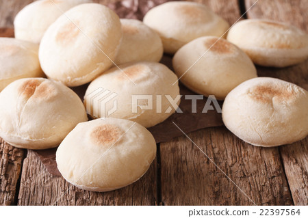 Traditional Moroccan batbout tiny bread 22397564