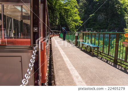 Kurobe gorge Railway fresh green Kurobe gorge 22405279