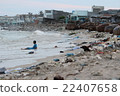 Beach swimming at the scattered garbage 22407658