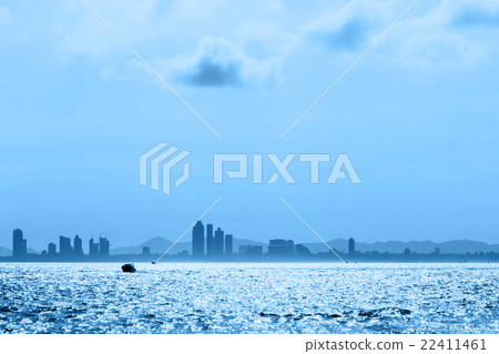 the city by the sea the city by the sea 22411461