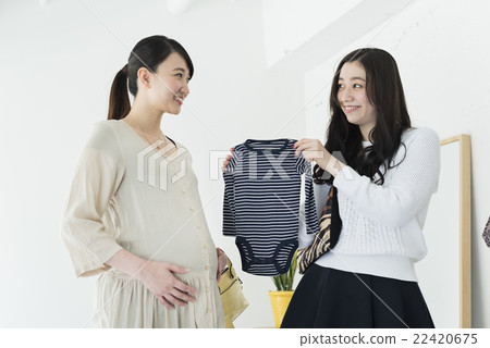 Maternity Friends Maternity Friends 22420675