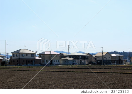 Country residential area 22425523