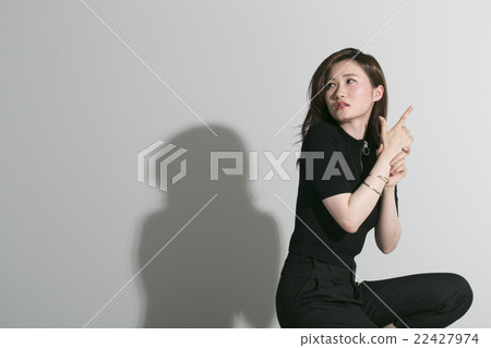 Asian woman spy Asian woman spy 22427974