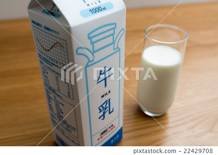 牛奶圖片（虛構包裝） 22429708