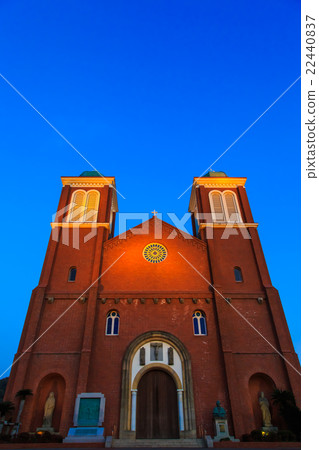 Dusk light up at Urakami Cathedral Lighting up churches in Nagasaki Latency Christianity 22440837