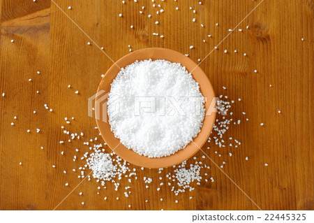 Coarse grained salt 22445325
