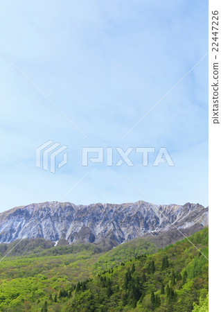 Tottori ken Oyama and blue sky Tottori ken Oyama and blue sky 22447226