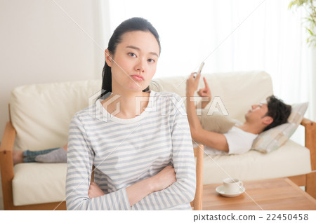 A couple A couple 22450458