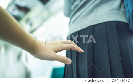 Train image 22454087