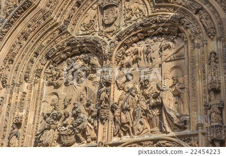 Architectural details of New cathedra, Salamanca Architectural details of New cathedra, Salamanca 22454223