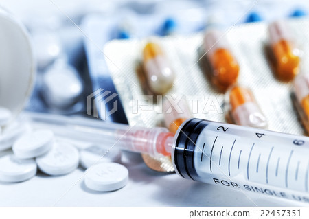Syringe with glass vials medications pills drug 22457351