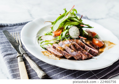 steak with salad 22460756