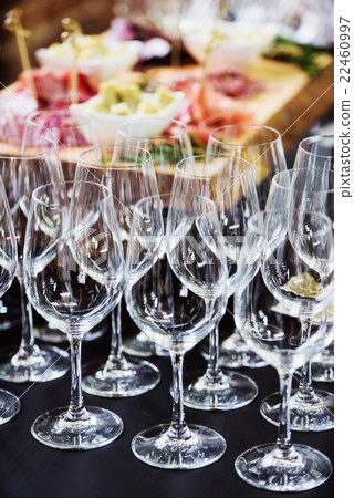catering table 22460997