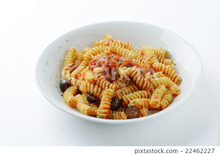 Pasta Puttanesca sauce 22462227
