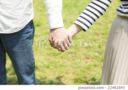 Couple Male and Female Date Parks Green Body Parts Connecting Hands None Close-up 22462843