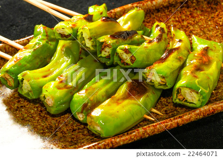 Grilled chicken 22464071