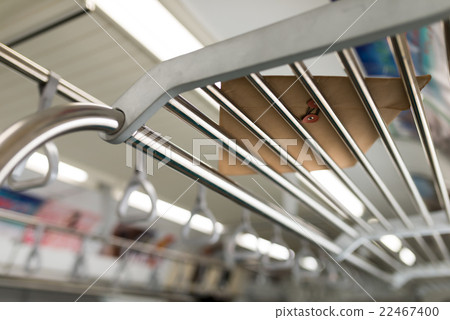 Train image 22467400