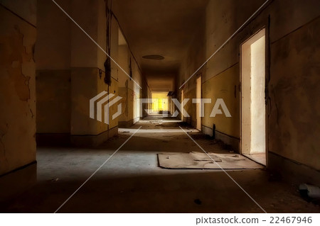 Abandoned house interior 22467946